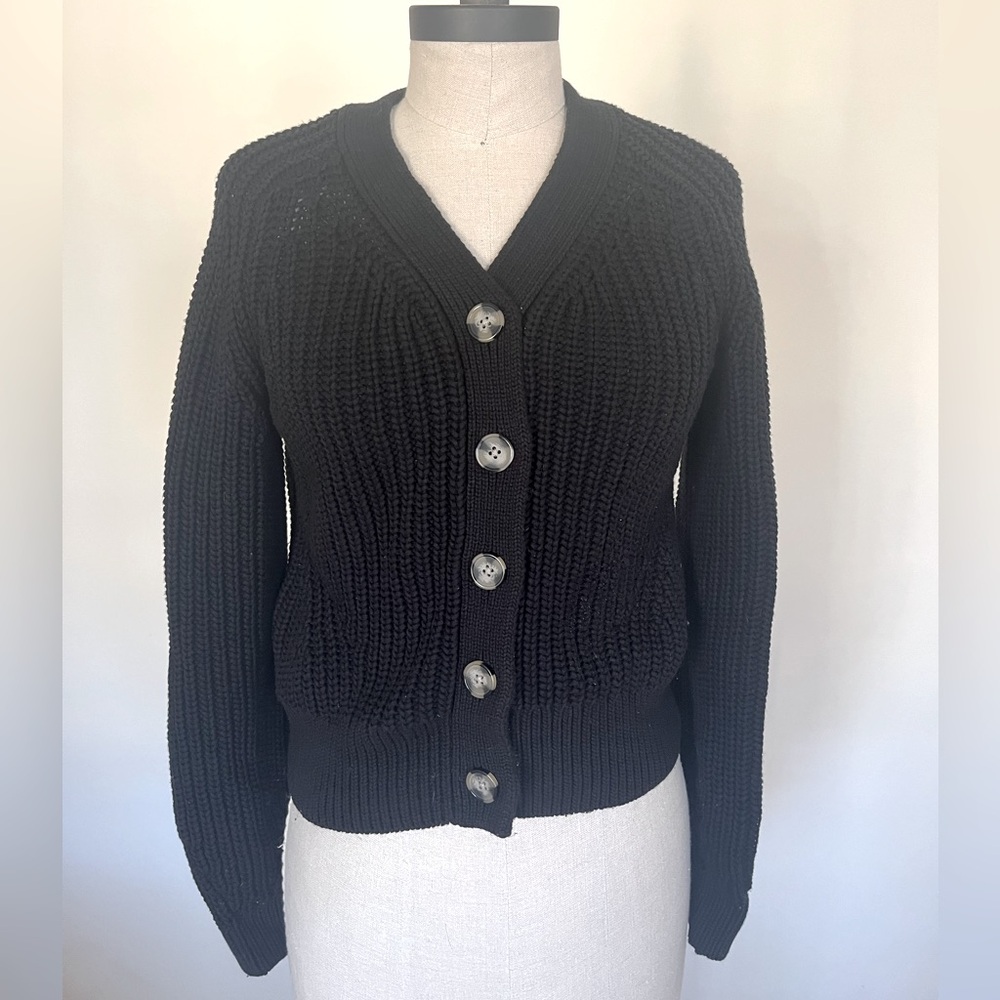 Everlane The Boxy Cardigan in Black XXS